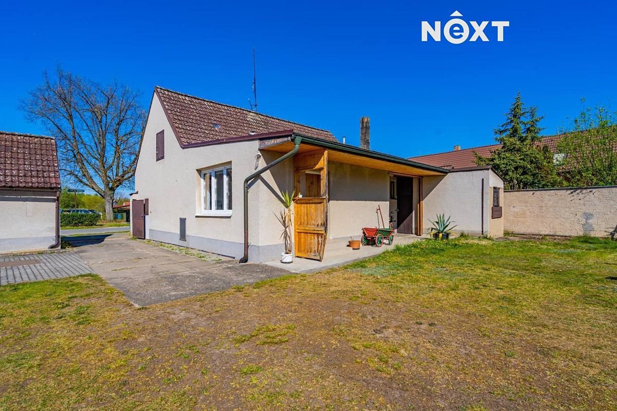 Prodej rodinného domu 81 m², pozemek 912 m²